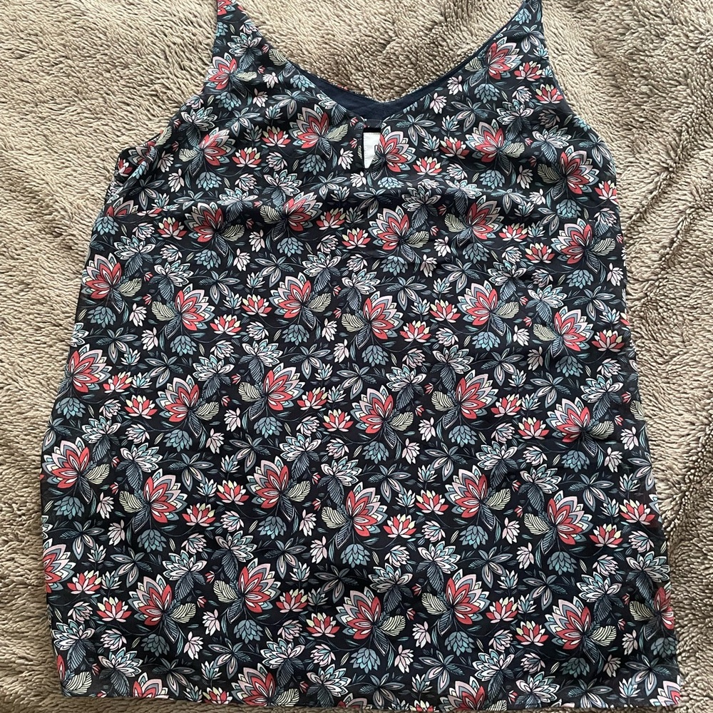 CAbi floral Camisole top